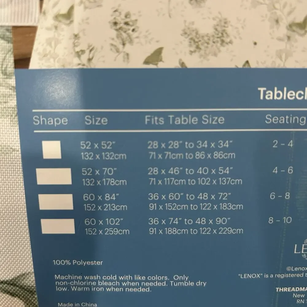 LENOX BUTTERFLY MEADOW TOILE GREEN & WHITE TABLECLOTH 52 x 70 RECTANGULAR NEW
